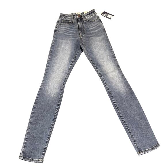 Universal Thread Light Wash High Rise Skinny Jeans - Size 00 R - Picture 1 of 6